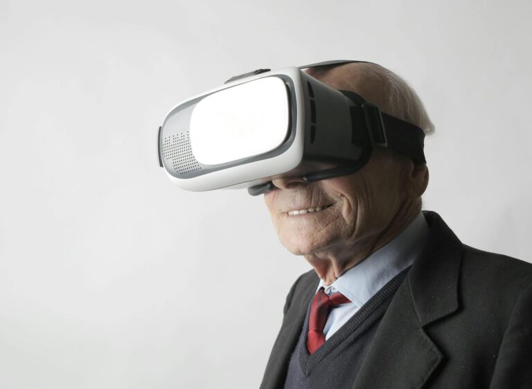Tech Trends to Watch: From Wearable Tech to Virtual Reality
